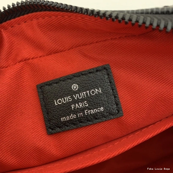 Fake Louis Bags VUITTON MESSENGER LOUIS UTILITY BAG 0819